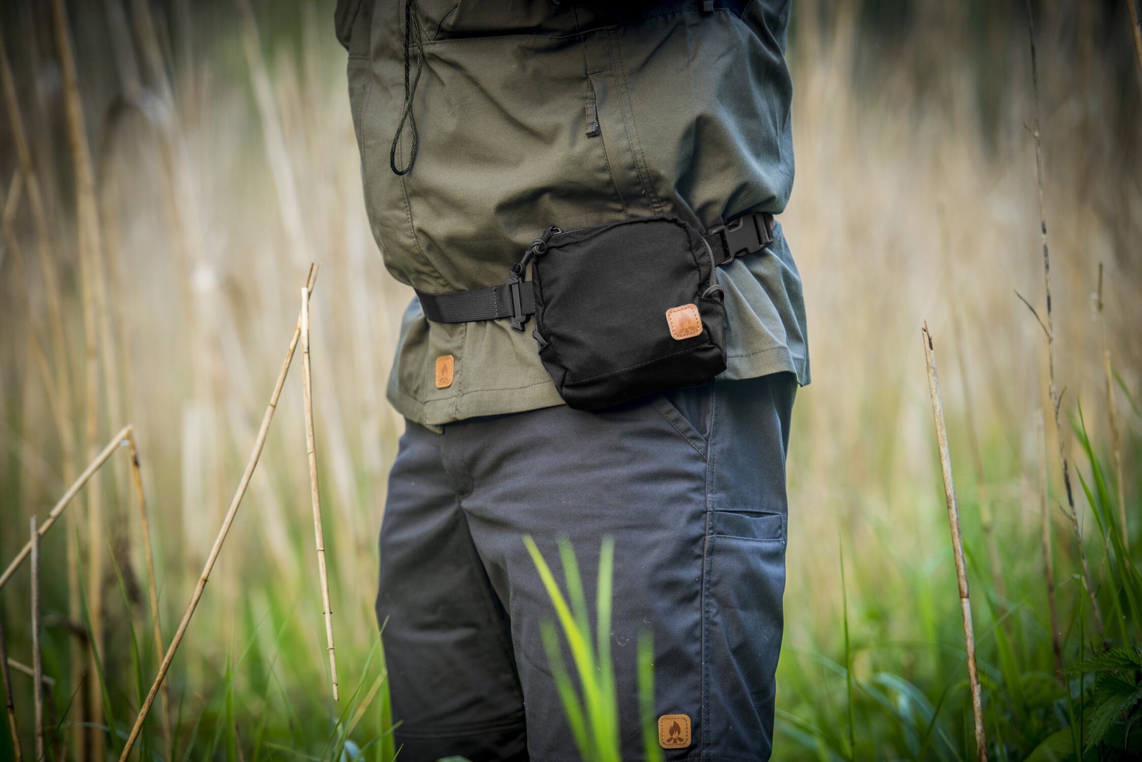 Ledvinka Helikon-Tex SERE - Black