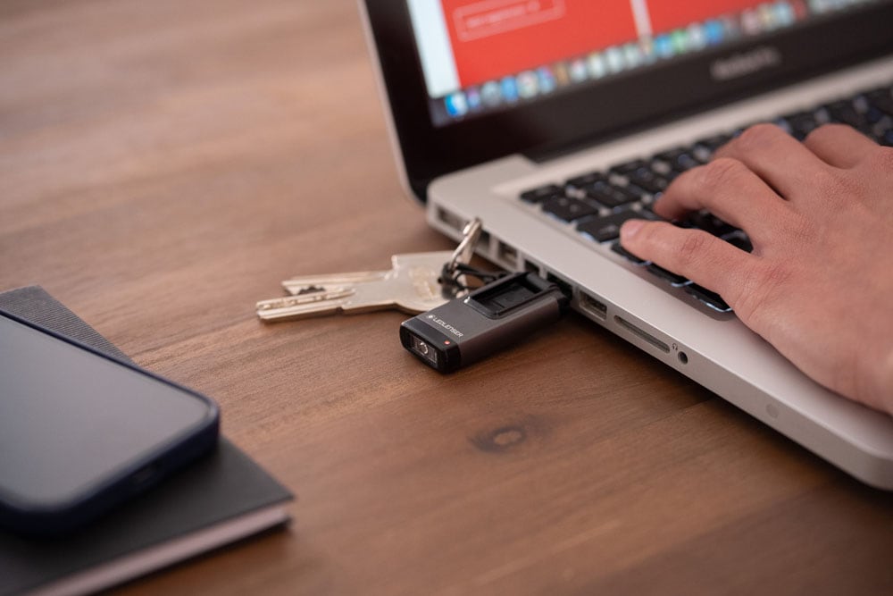 Svítilna přívěsek Ledlenser K4R Gray - 120 lm