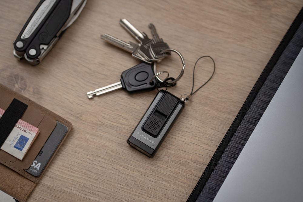 Svítilna přívěsek Ledlenser K6R Safety Gray - 400 lm