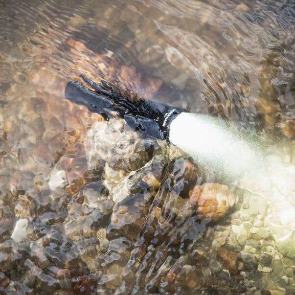 Svítilna Armytek Dobermann Pro Magnet USB - 1500 lumenů