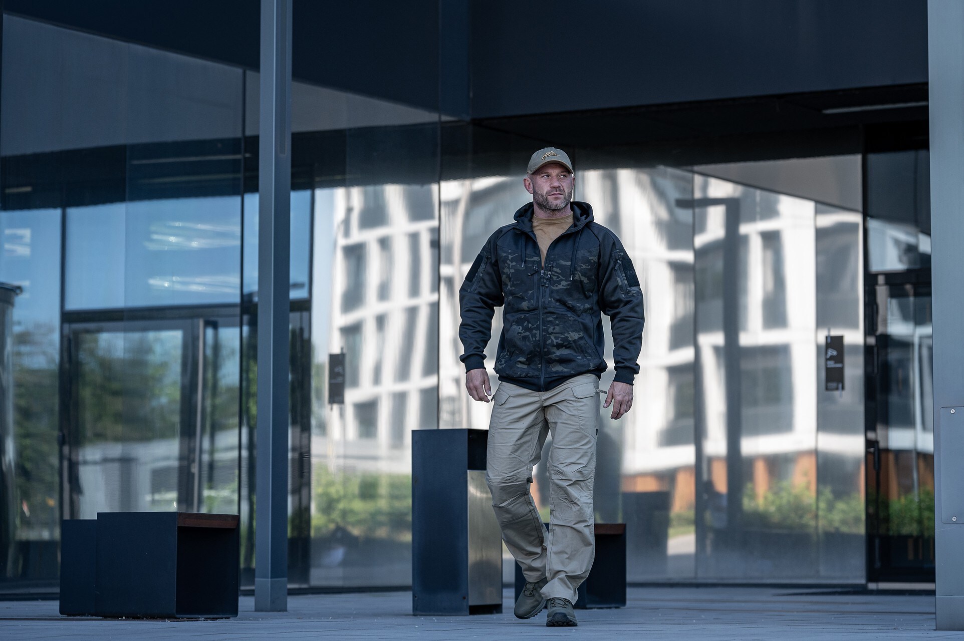 Mikina Helikon-Tex Rogue Hoodie - Black/MultiCam Black