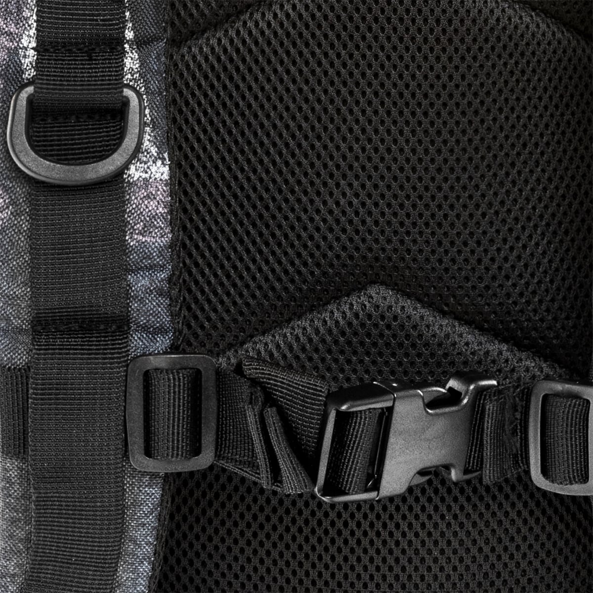 Batoh Brandit US Cooper 25 l – Night Camo