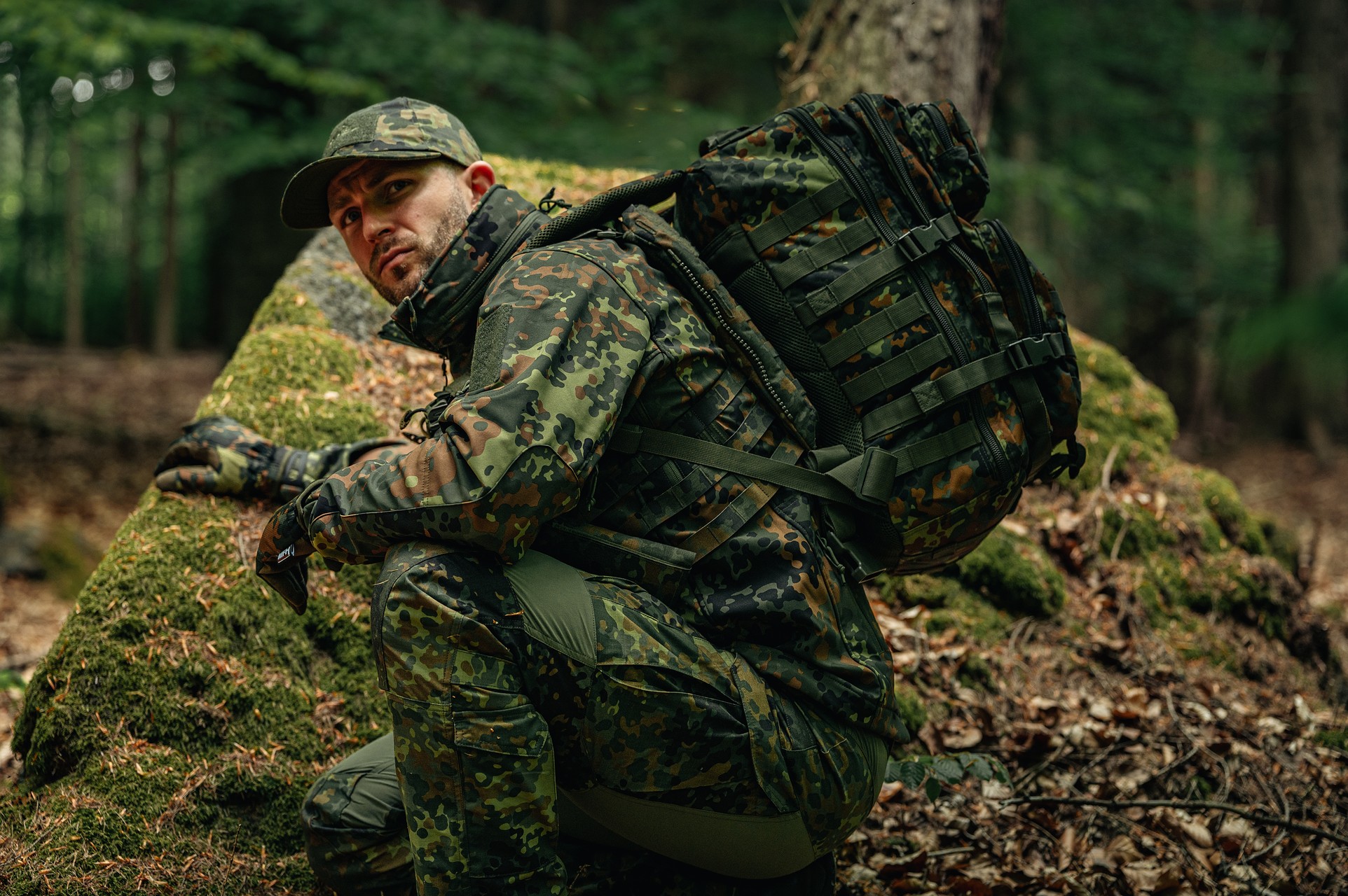Batoh Mil-Tec Assault Pack Large 36 l – Flecktarn