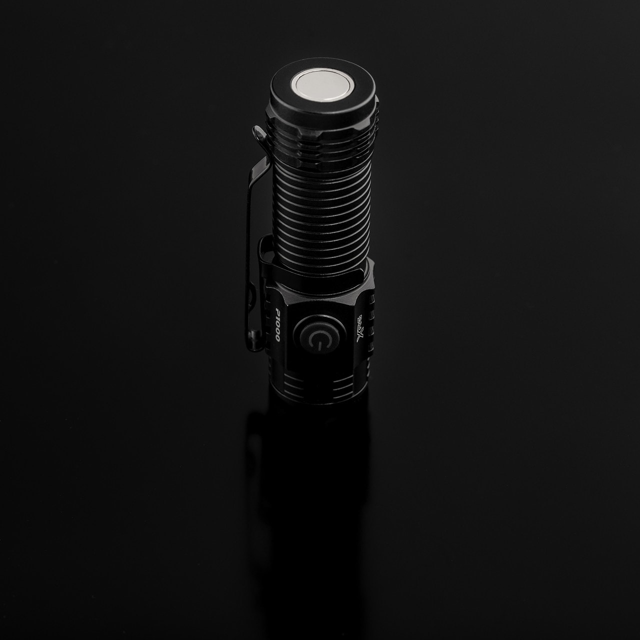 Akumulátorová svítilna XRG P1000 - 1000 lumenů