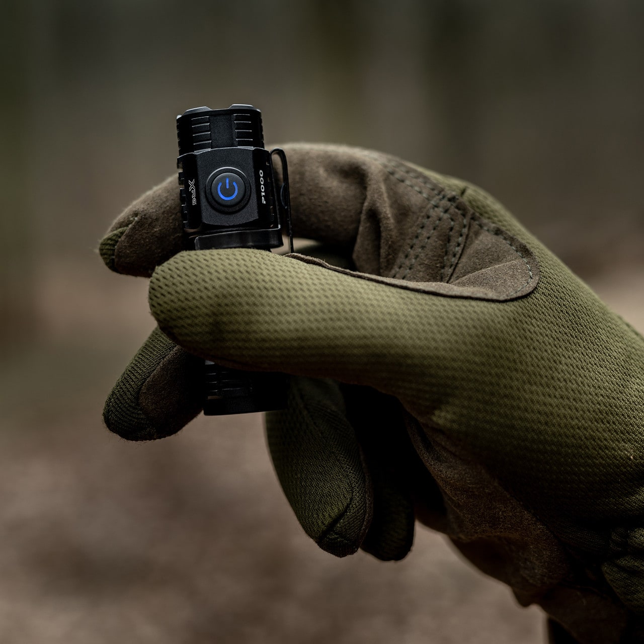 Akumulátorová svítilna XRG P1000 - 1000 lumenů