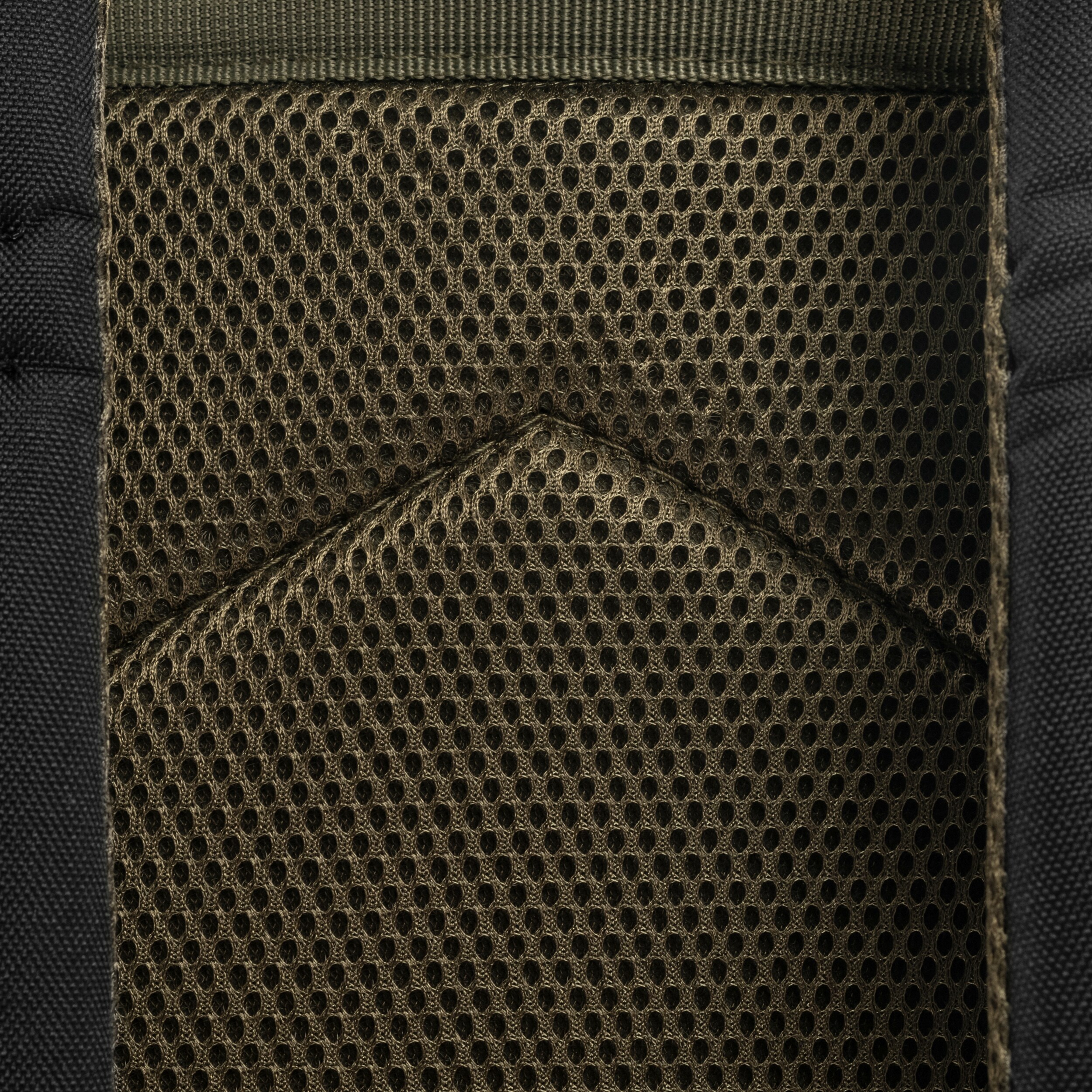 Batoh Mil-Tec Assault Pack Large 36 l – Ranger Green/Black