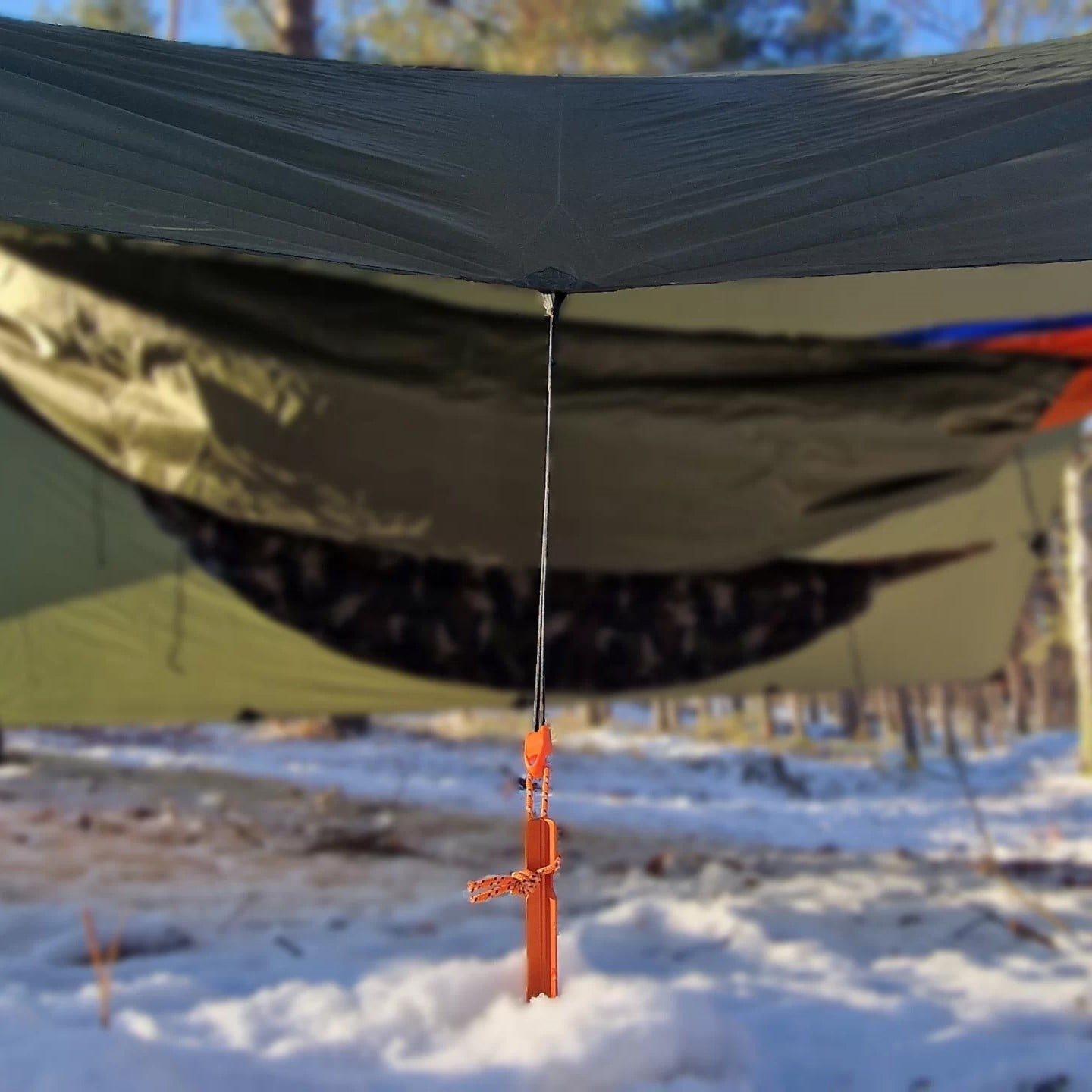 Bivakovací plachta Bushmen Easy Tarp 4 × 3 m – Green