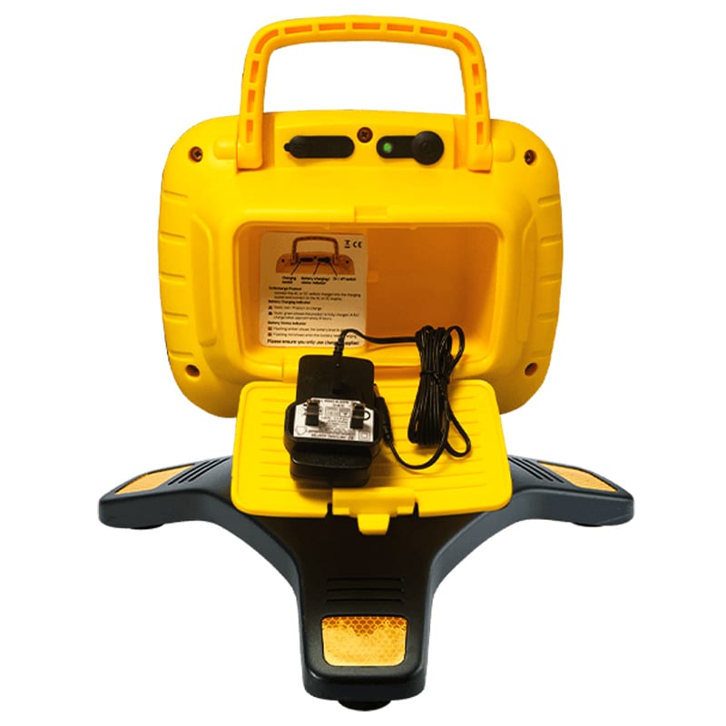 Lampa NightSearcher Galaxy Pro 6K - 6000 lumenů