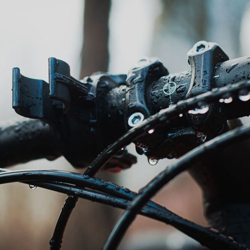 Montáž cyklistická Armytek ABM-01