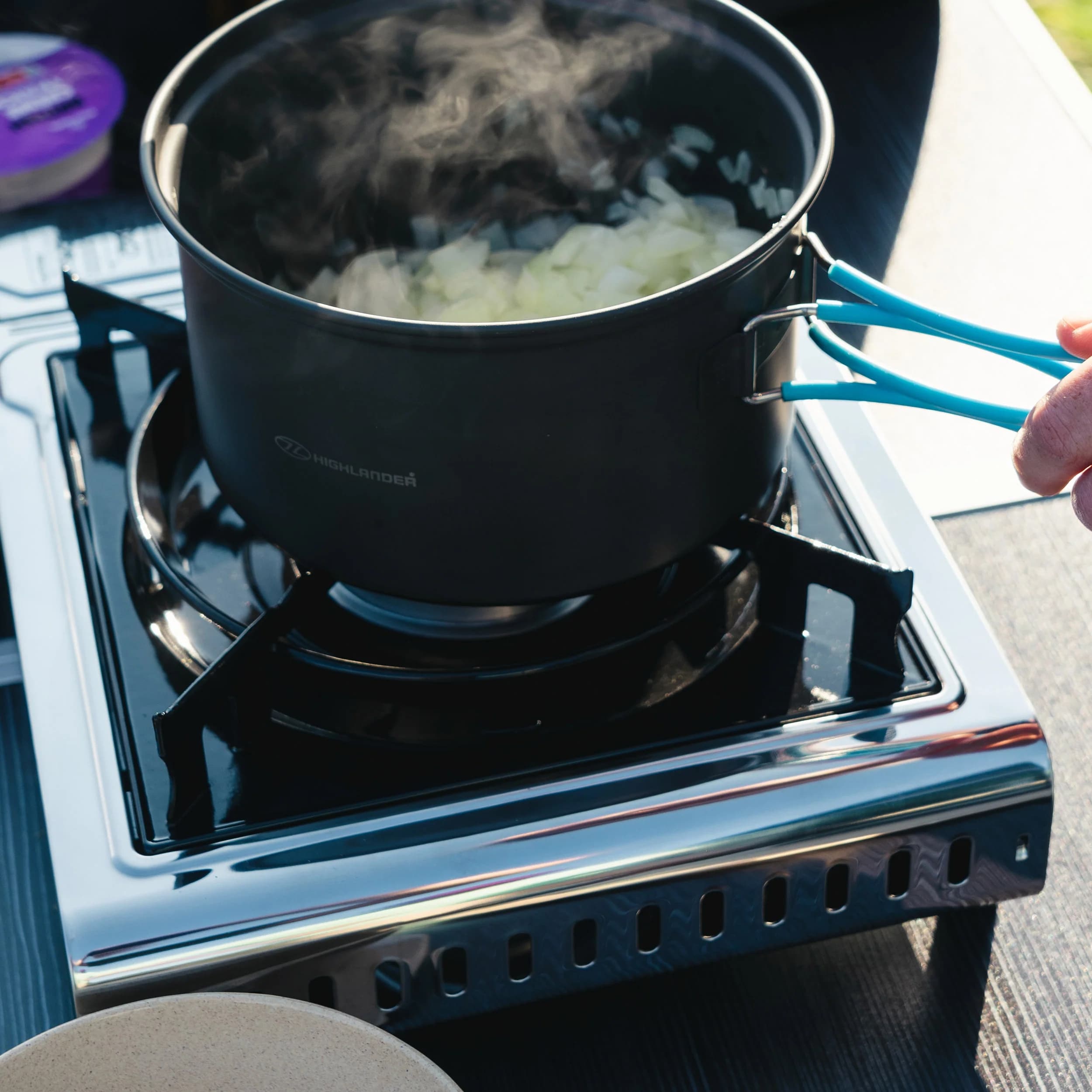 Turistický vařič Highlander Outdoor Portable Gas Stove - Green