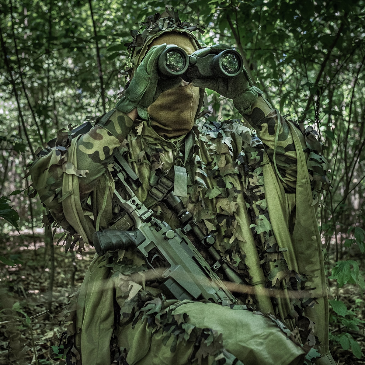 Maskovací oblek Helikon-Tex Leaf Ghillie – US Woodland