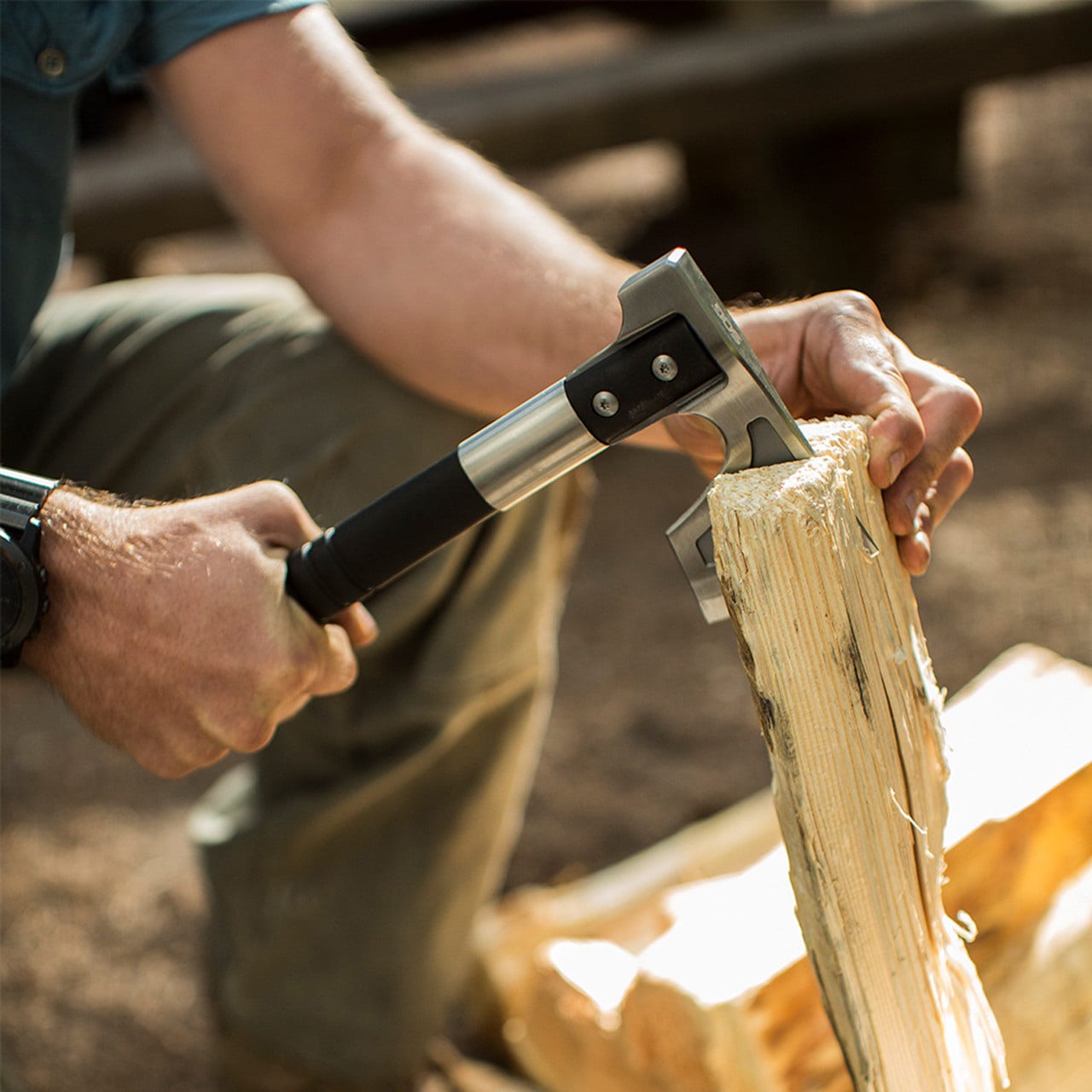 Sekyrka SOG Camp Axe - Black