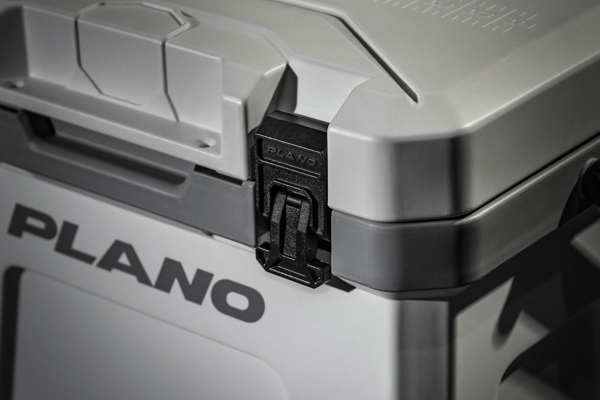 Cestovní chladnička Plano Outdoors Frost Cooler 14 l - White