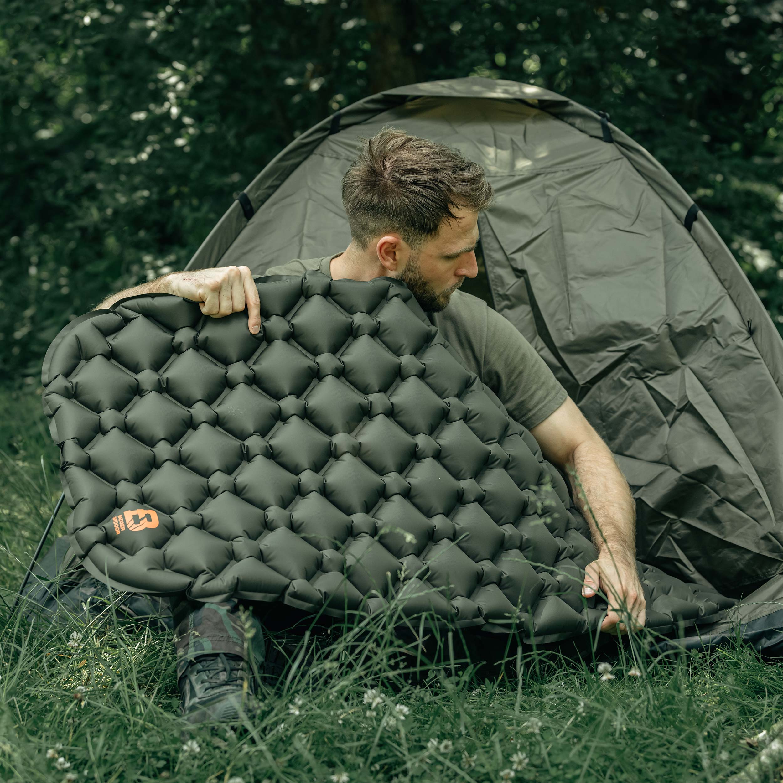 Jednolůžková matrace Badger Outdoor 188 x 58 cm – olivová