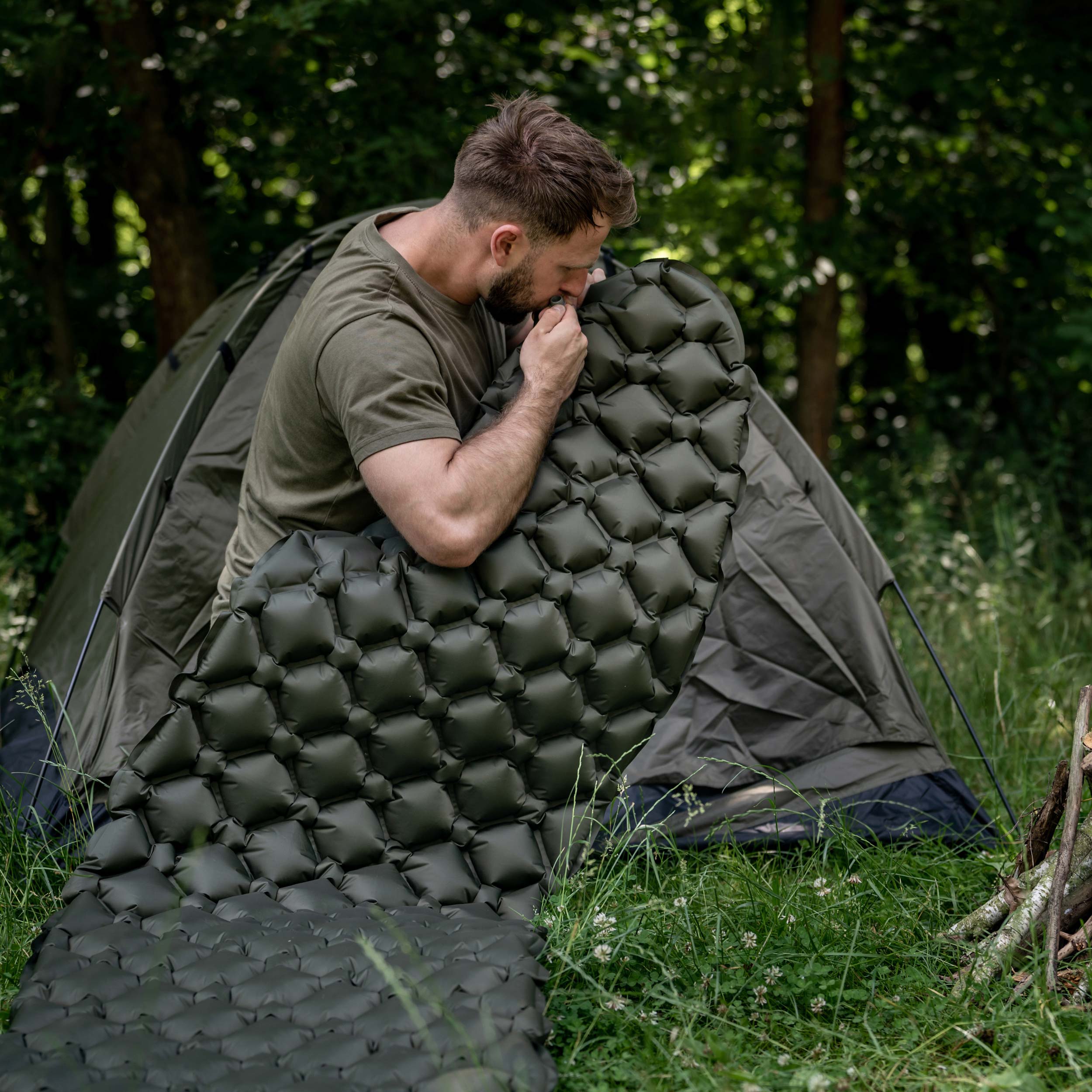 Jednolůžková matrace Badger Outdoor 188 x 58 cm – olivová