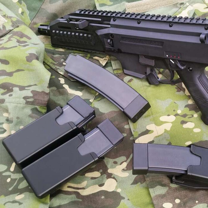 Dvojité otočné pouzdro ESP s uchycením Paddle na zásobníky pro CZ Scorpion EVO / GP Stribog – černé