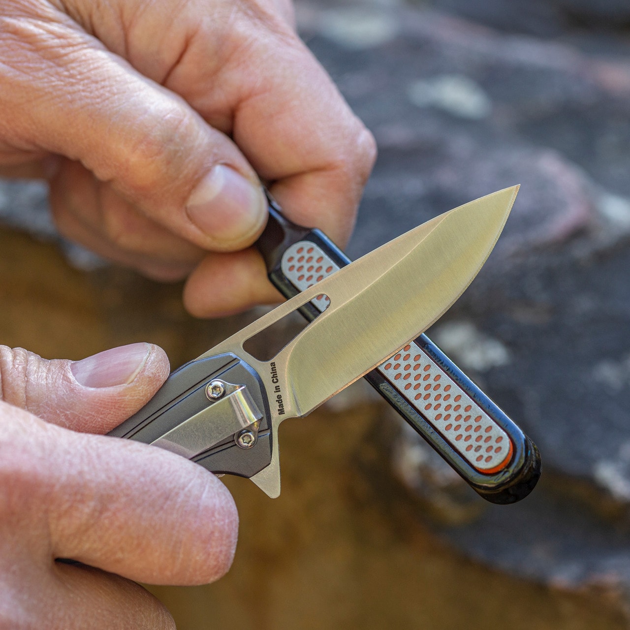 Brousek Smith's Edge Stick Knife & Broadhead Sharpener