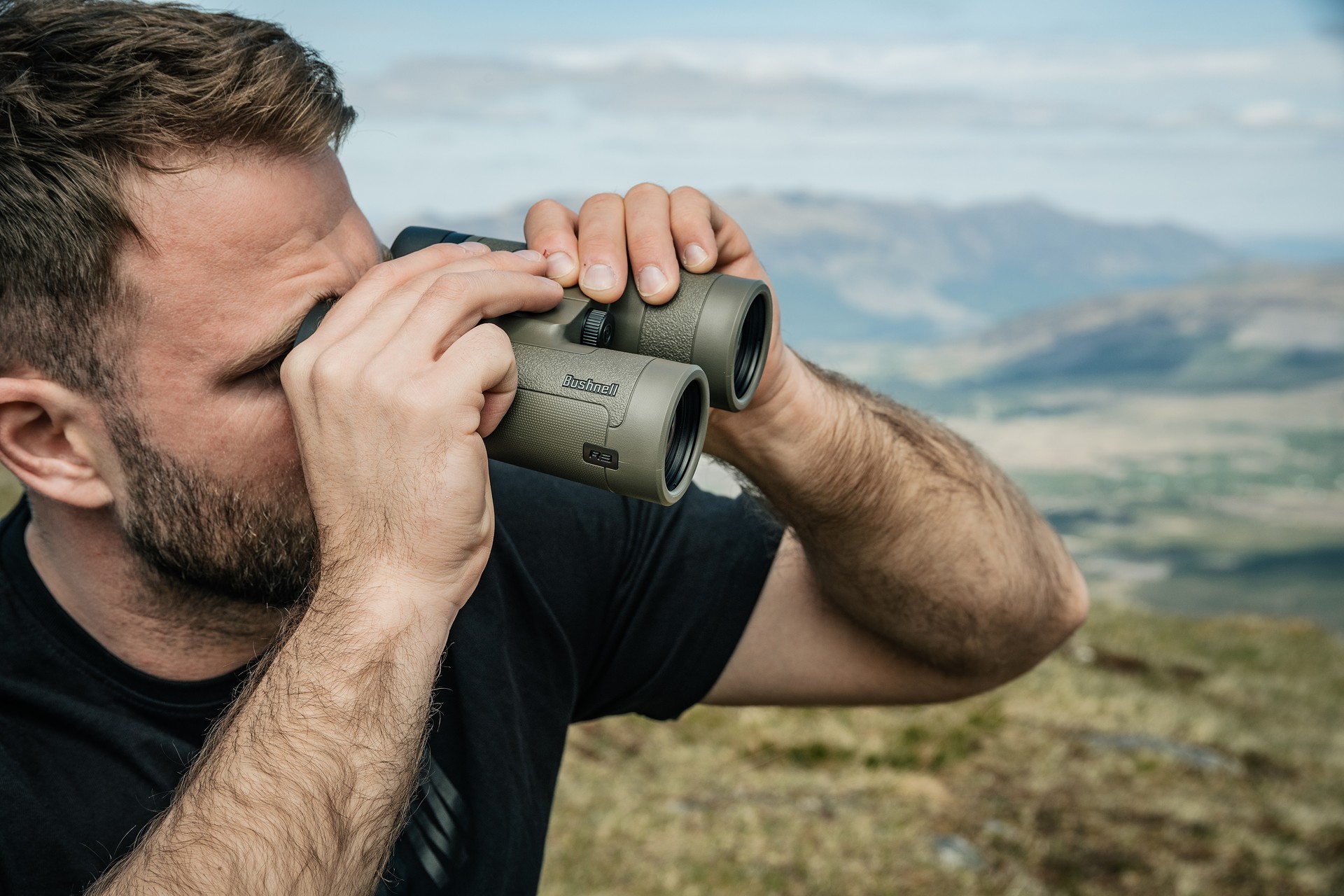 Dalekohled Bushnell R3 8x42 - Ranger Green