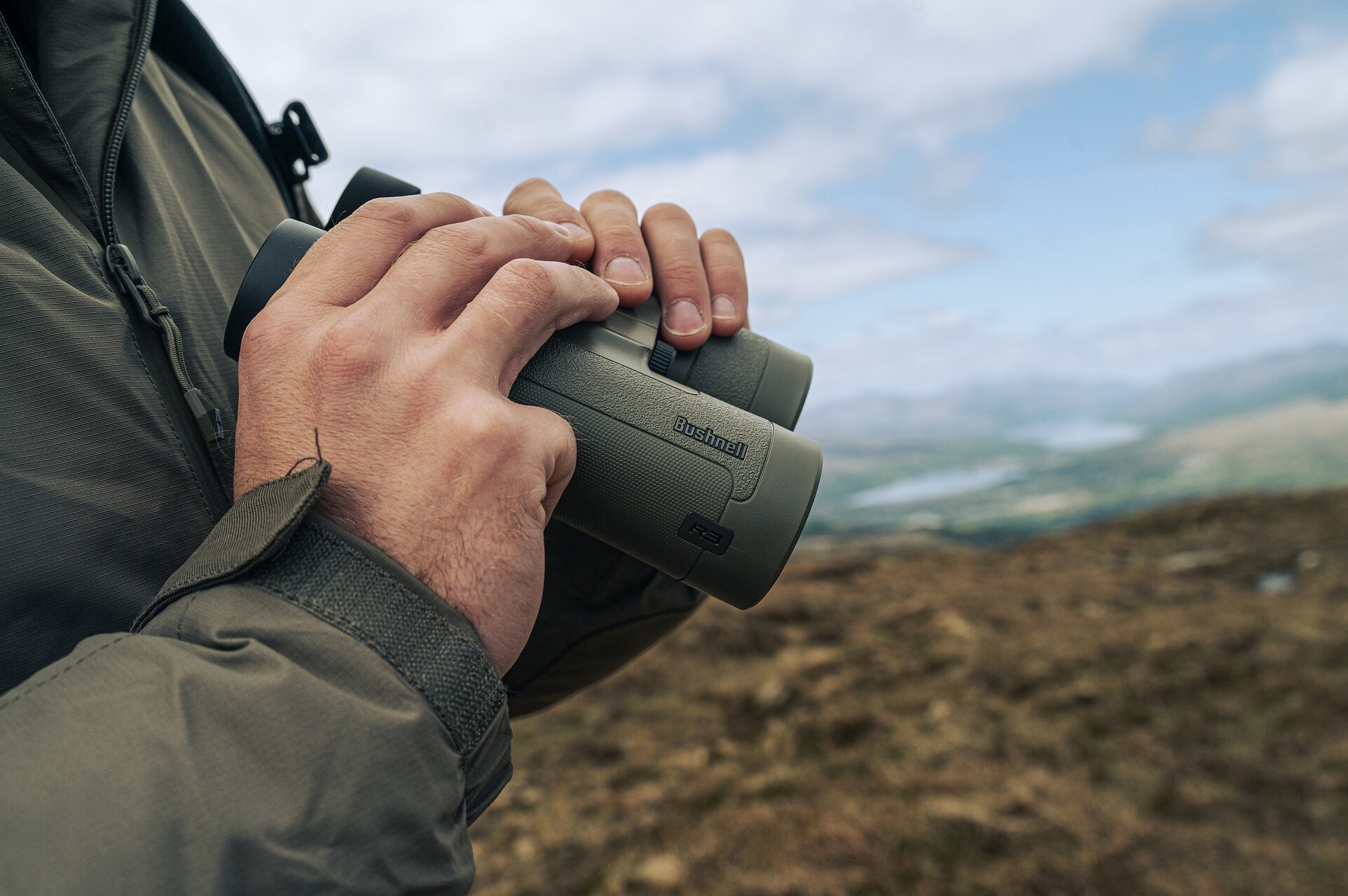 Dalekohled Bushnell R3 8x42 - Ranger Green