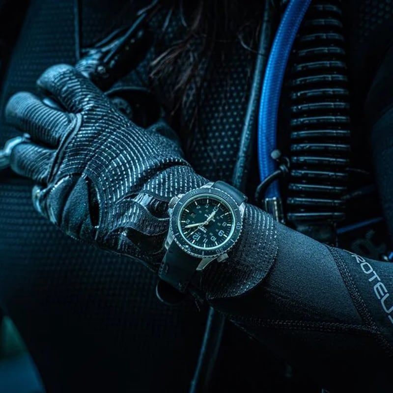 Hodinky Traser P67 Diver – Black