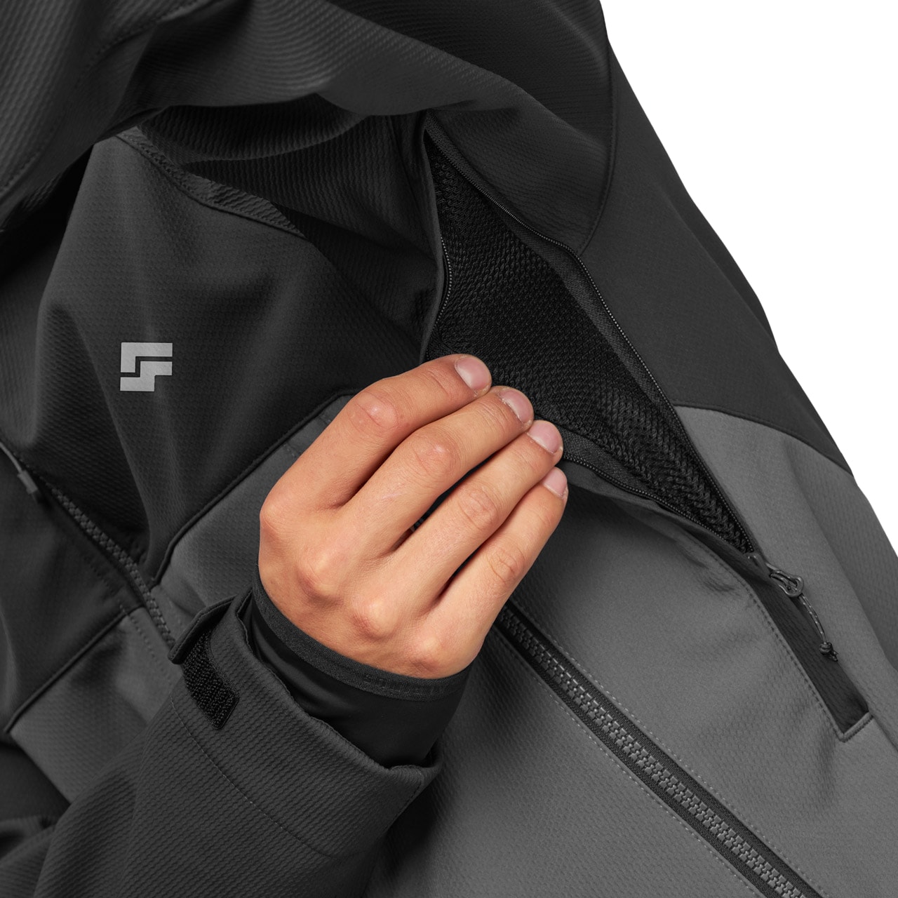 Bunda Alpinus Softshell Pelat - Black