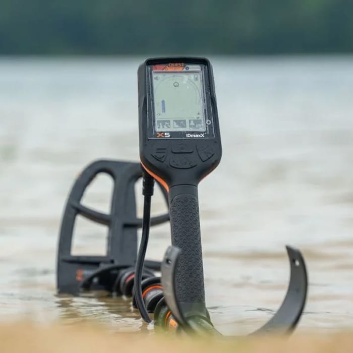 Detektor kovů Quest X5 IDMaxX