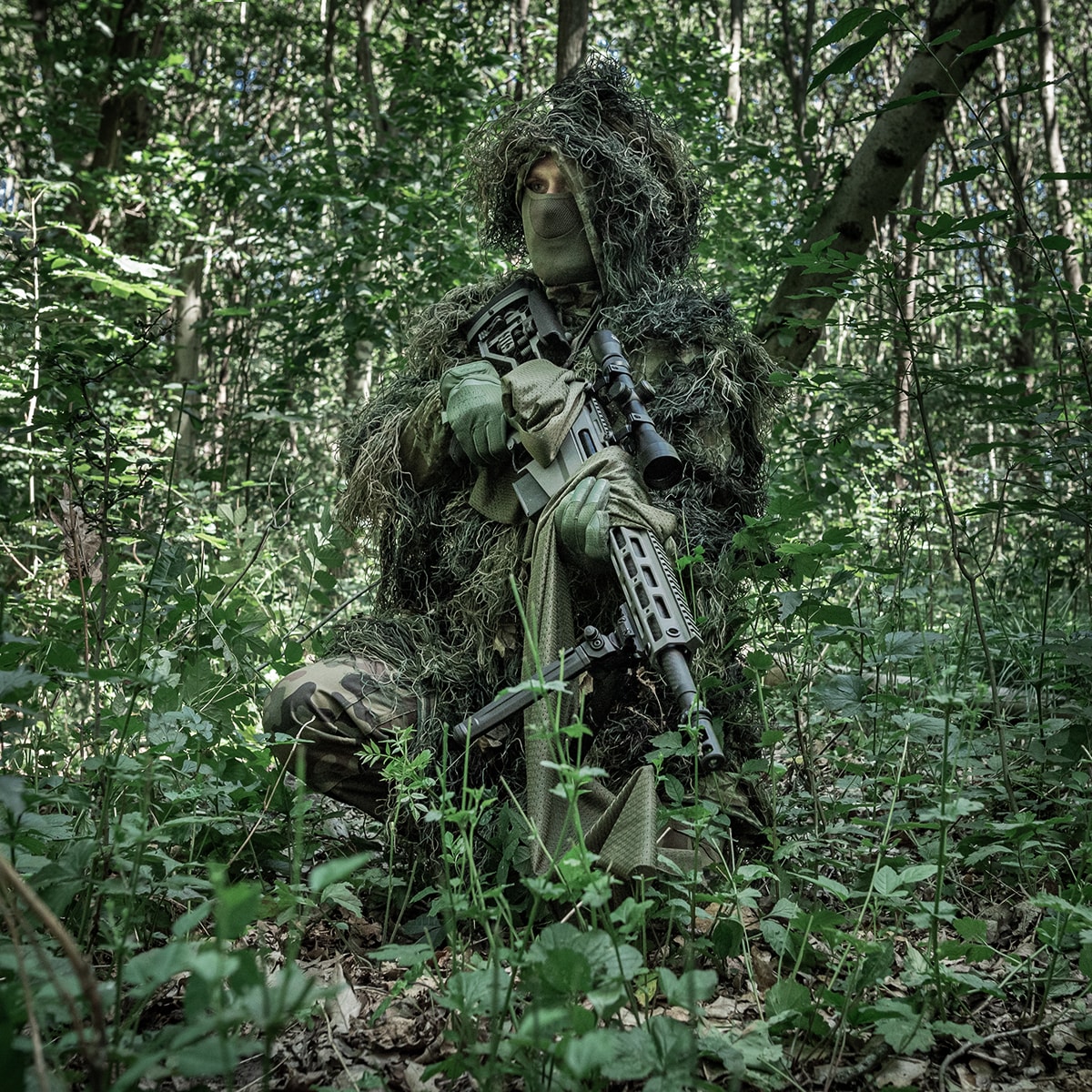 Maskovací oblek MFH Ghillie Camo Parka – Woodland
