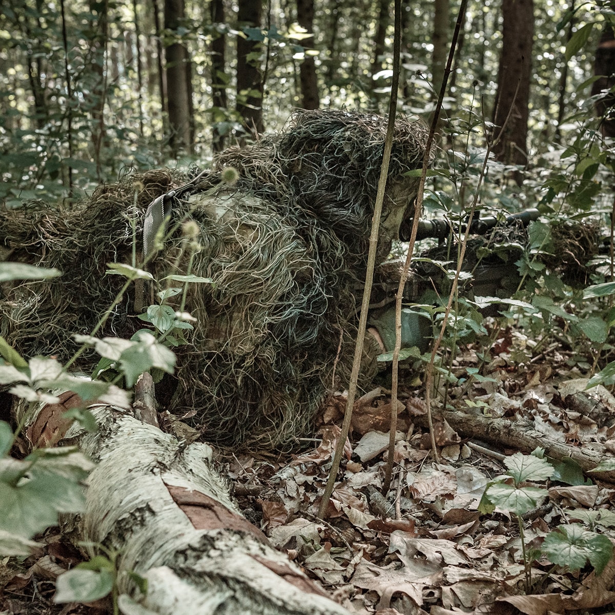 Maskovací oblek MFH Ghillie Set – Woodland