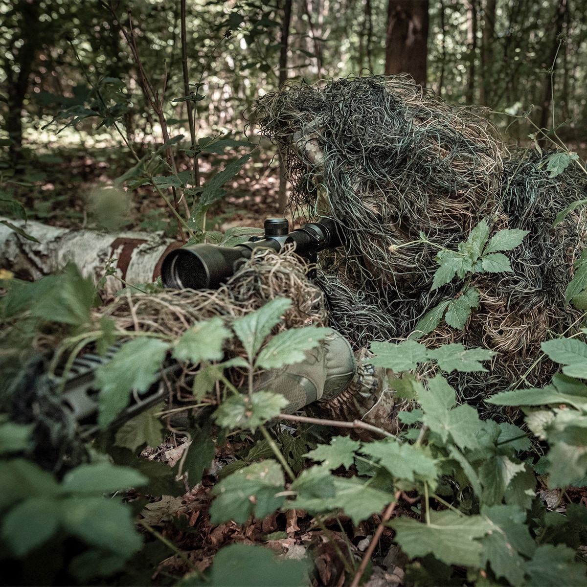 Maskovací oblek MFH Ghillie Set – Woodland