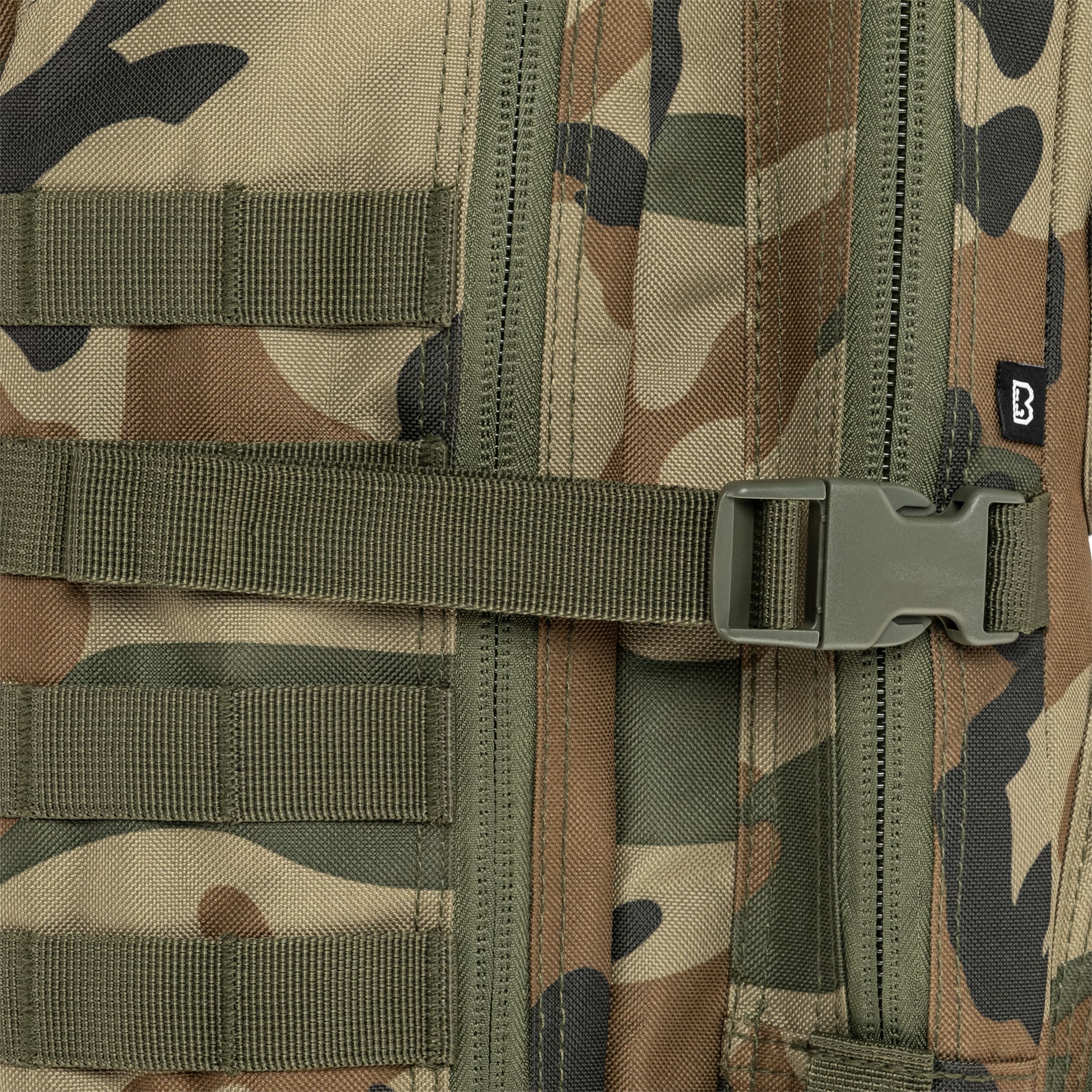 Batoh Brandit Assault Pack Large 40 l – Woodland