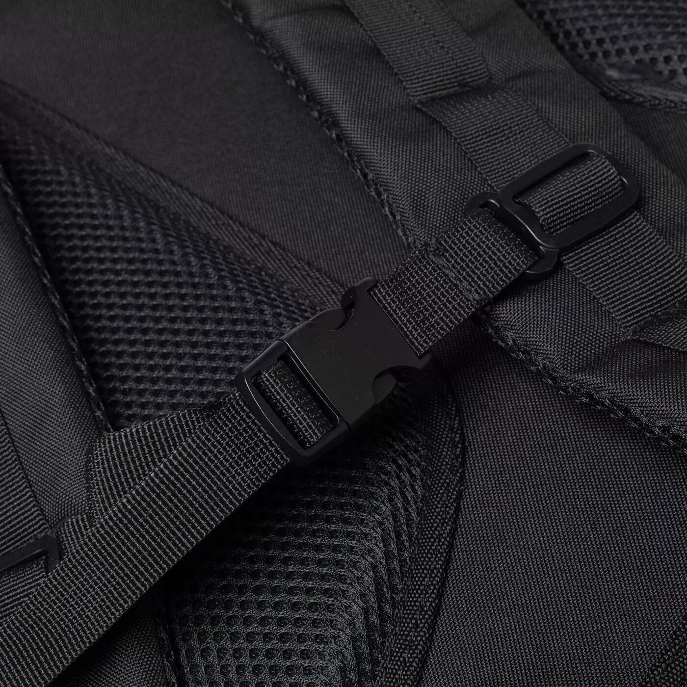 Batoh Magnum Arni 24 l – Black