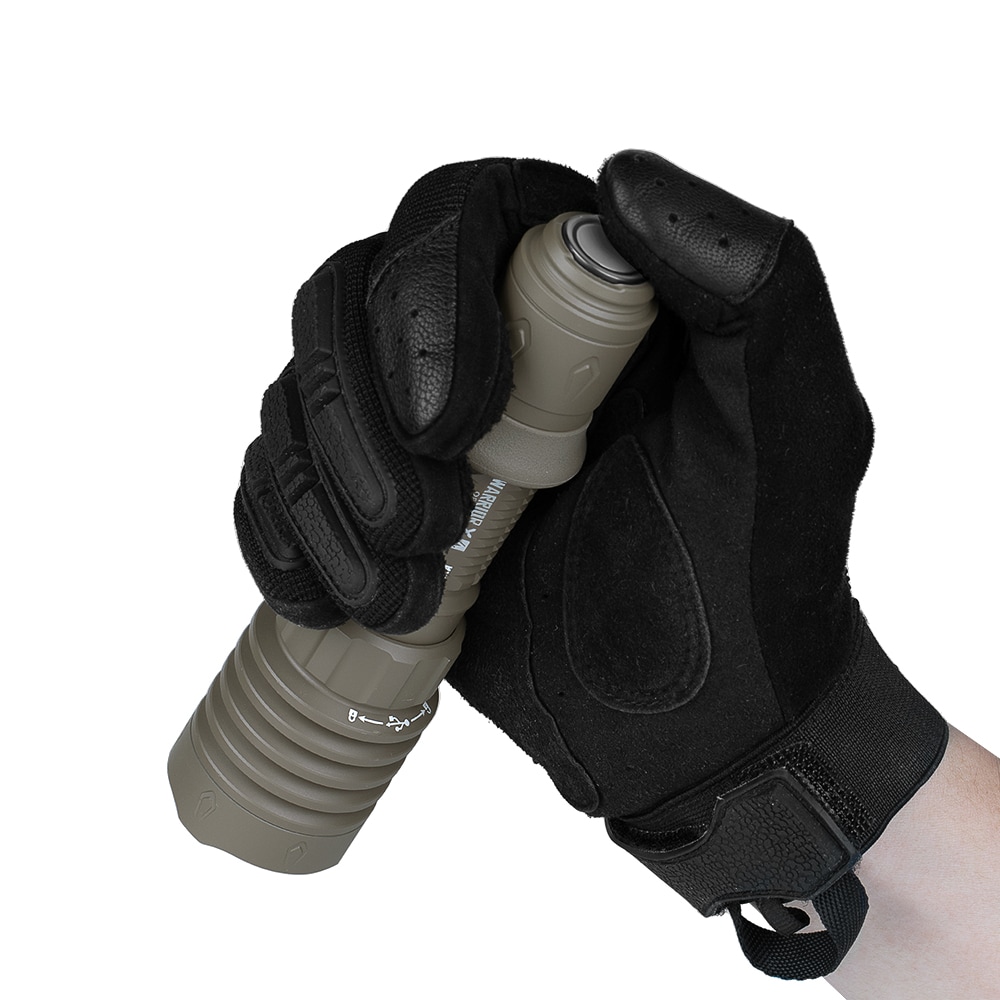 Taktická svítilna Olight Warrior X 4 Flat Dark Earth - 2600 lumenů