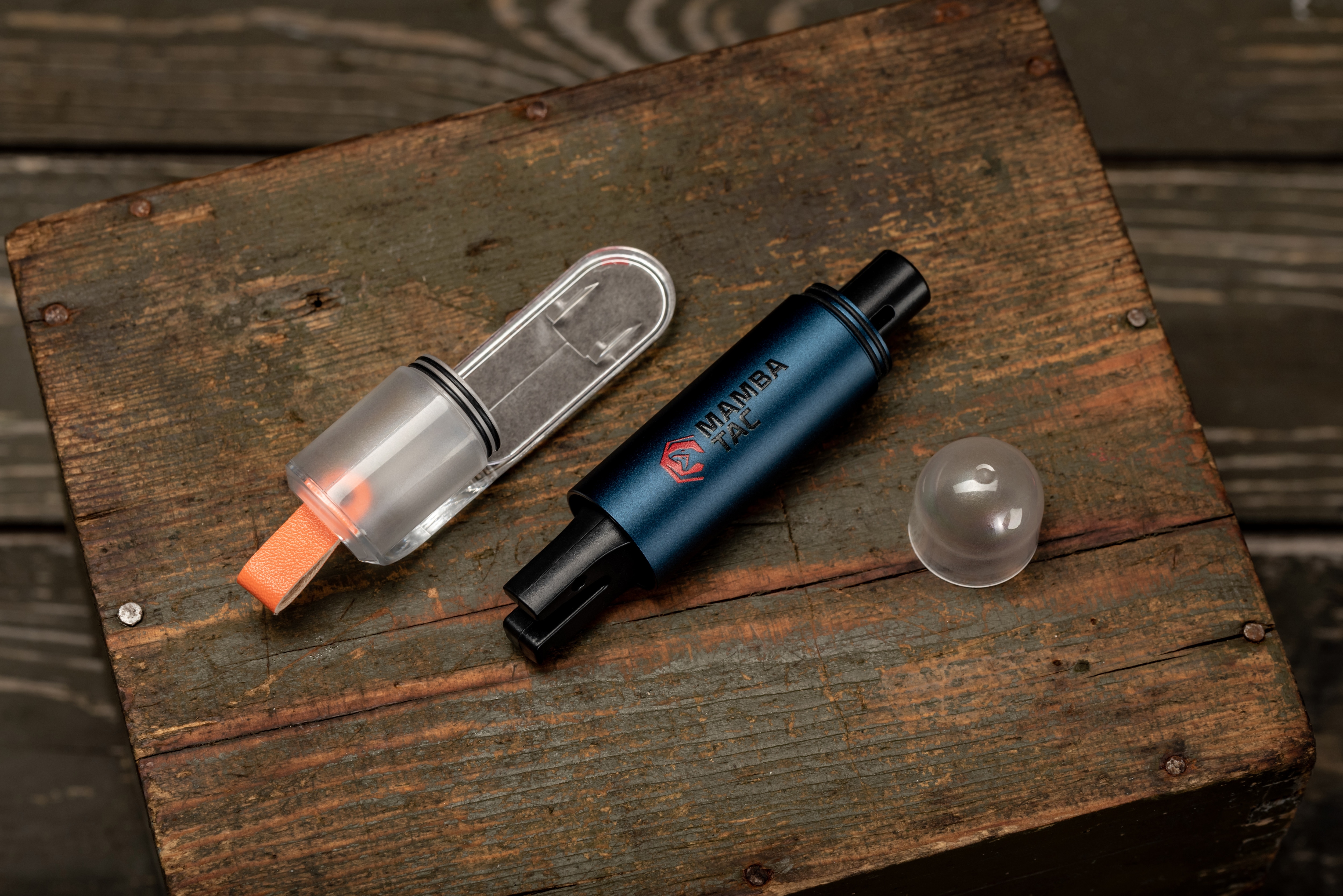 Kladivo na sklo Mamba Tac Smash s nožem na opasky