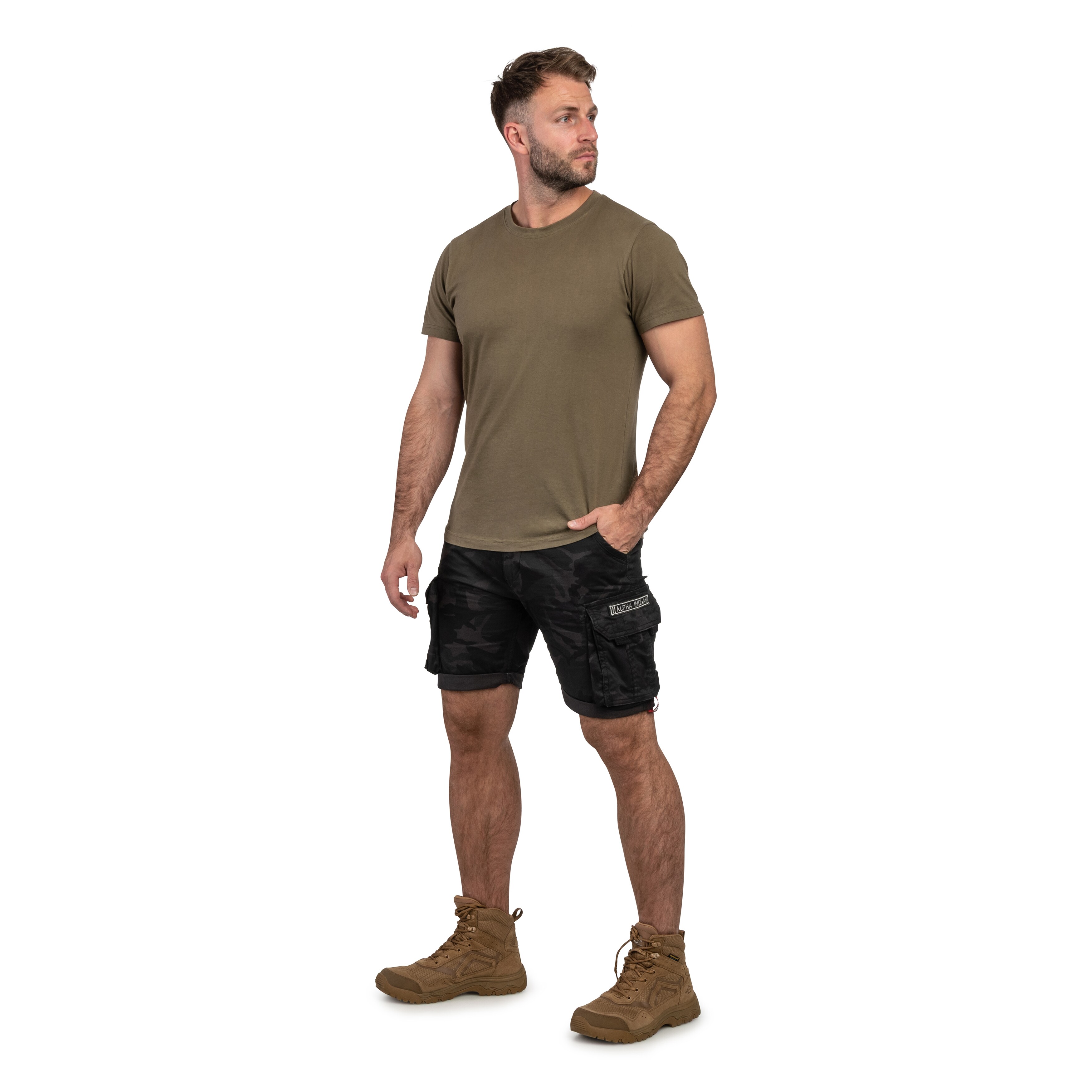 Kraťasy Alpha Industries Crew Short – Black Camo