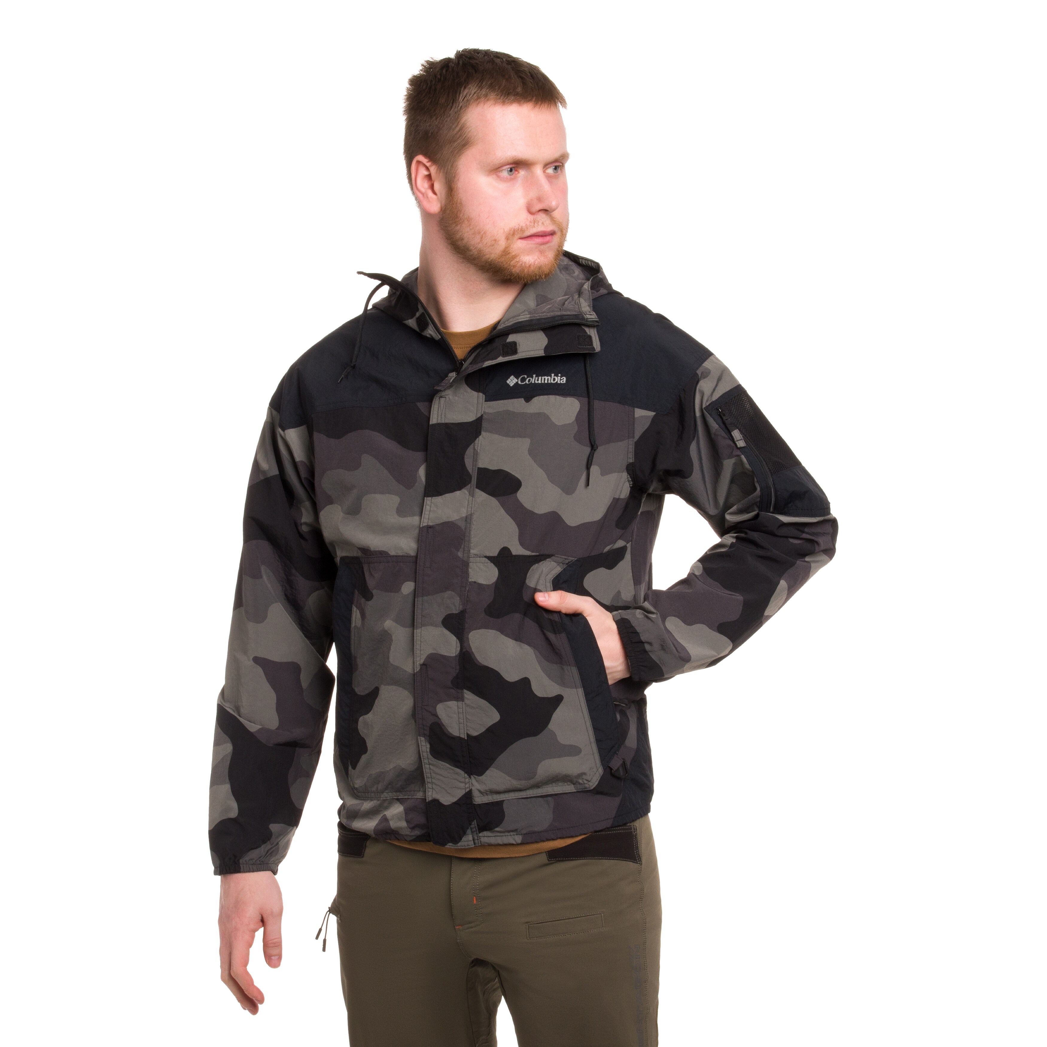 Bunda Columbia Challenger II Printed Windbreaker - Black Mod Camo/Black