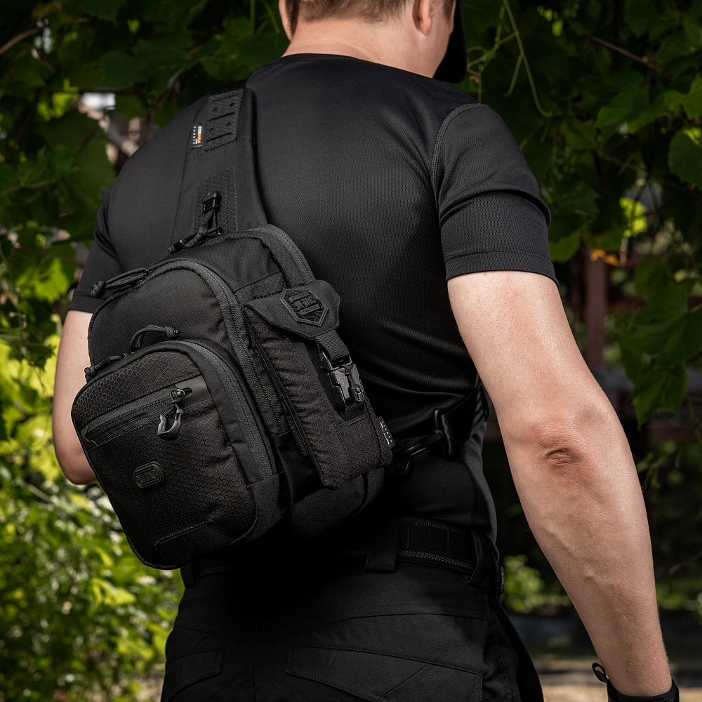 Pouzdro na telefon M-Tac Elite Large Hex - Black