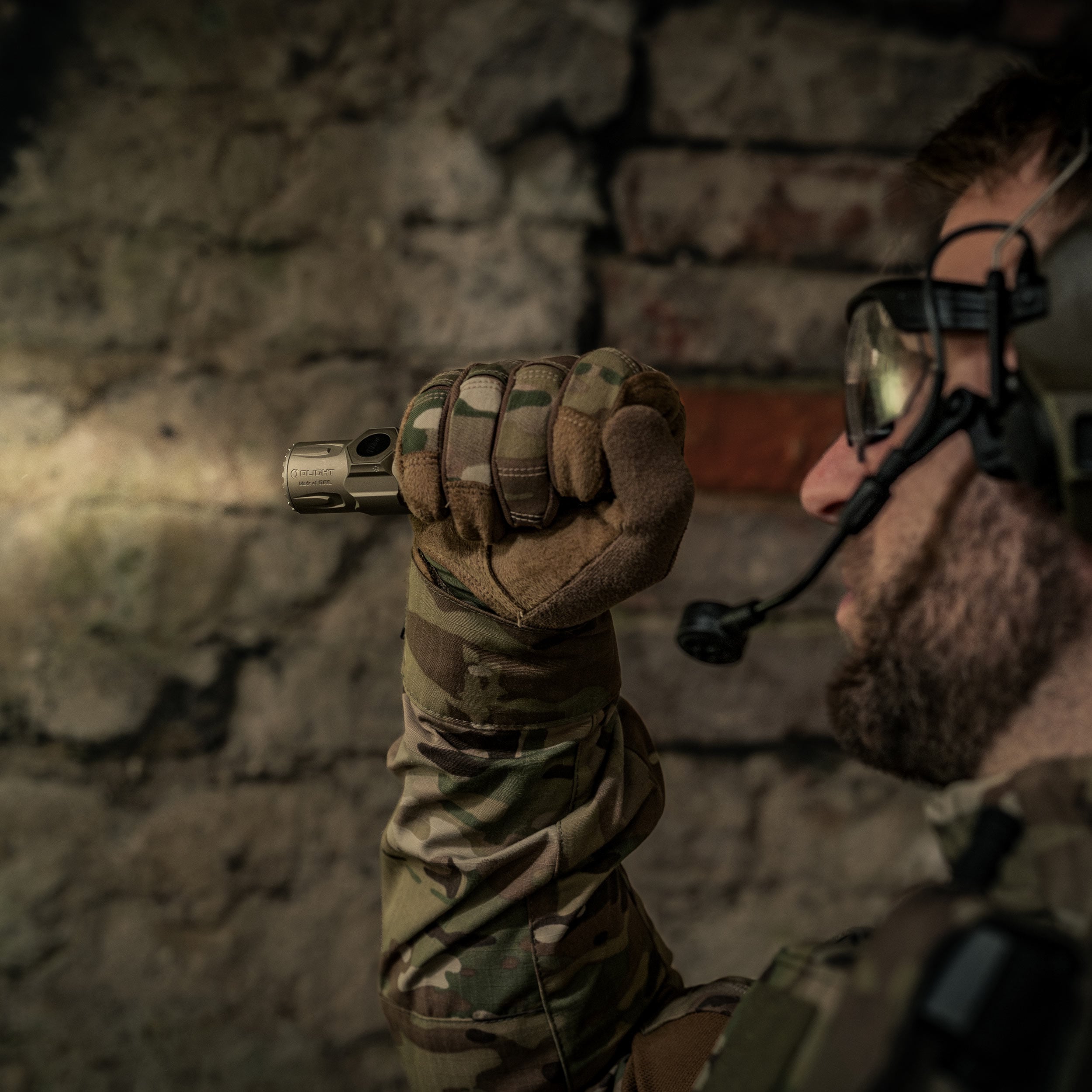 Taktická svítilna Olight Warrior Ultra Olive Green - 2500 lumenů