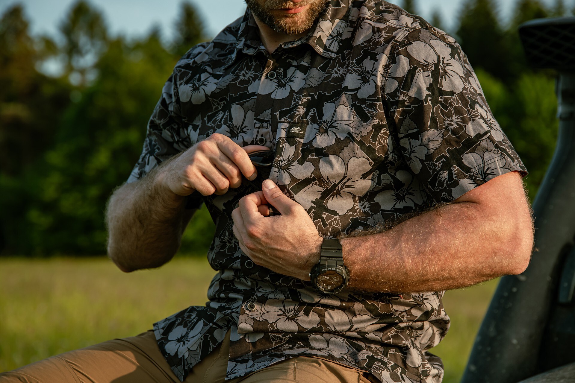 Košile Helikon-Tex Tactical Hawaiian Short Sleeve - Dark Ops