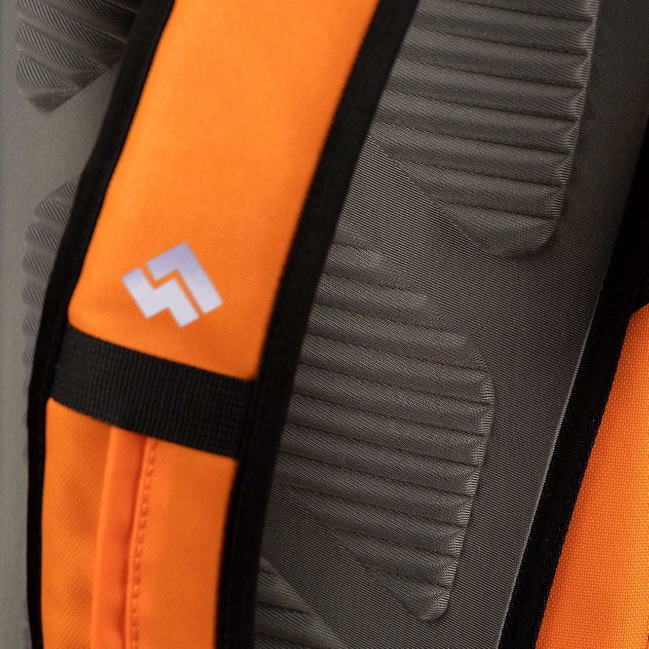 Vodotěsný batoh Alpinus Kayak 28 l – Oranžový