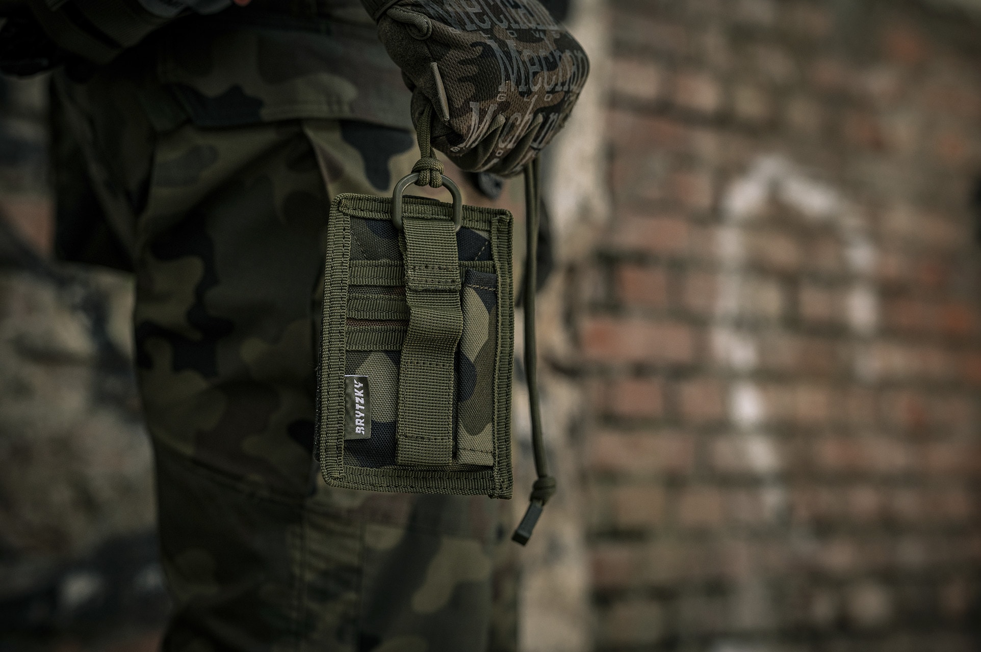 Pouzdro na doklady Brytzky Tactical Badge - wz.93 Pantera PL Woodland