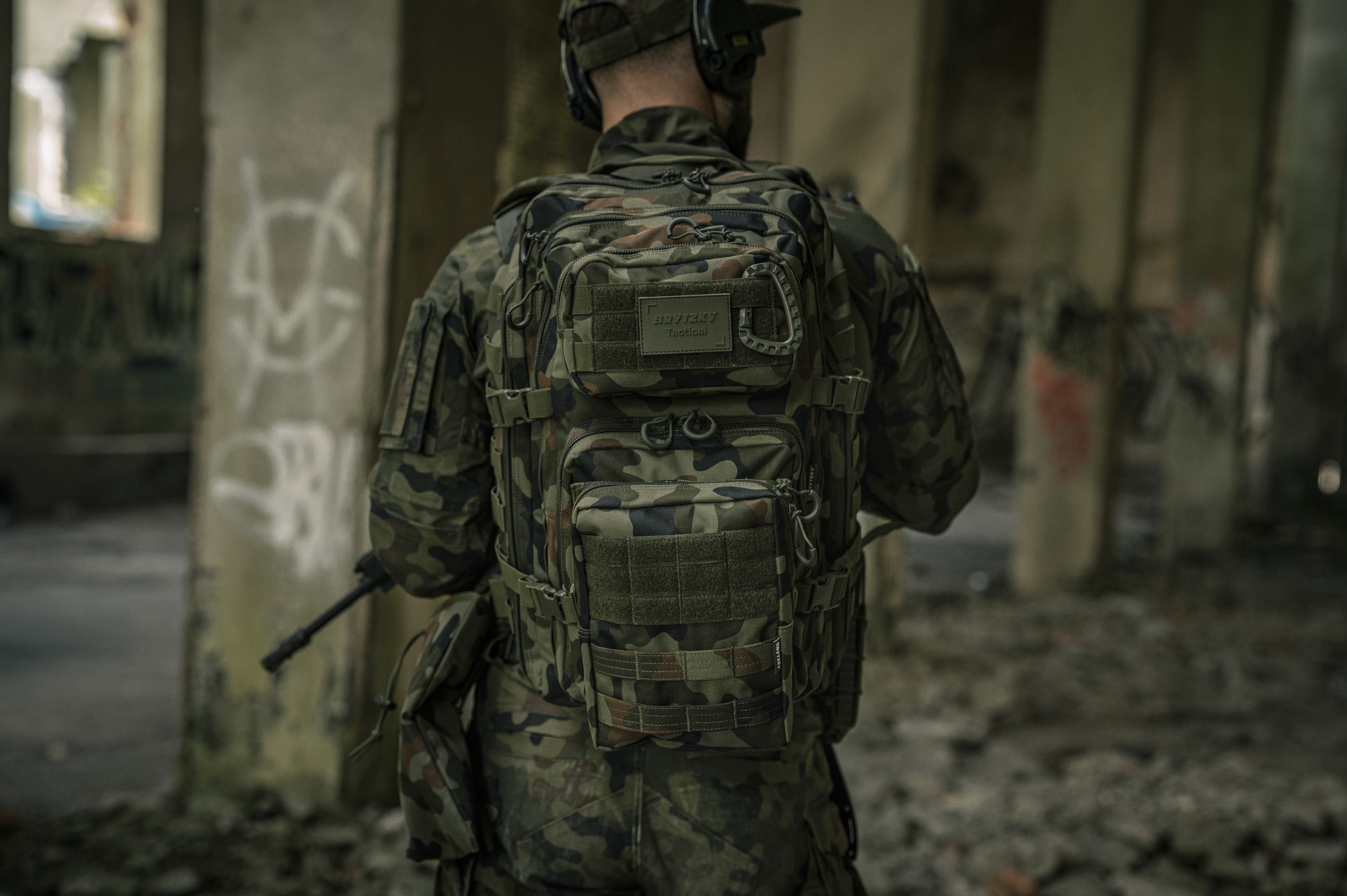 Kapsa Brytzky Tactical Field Pouch Large - wz.93 Pantera PL Woodland