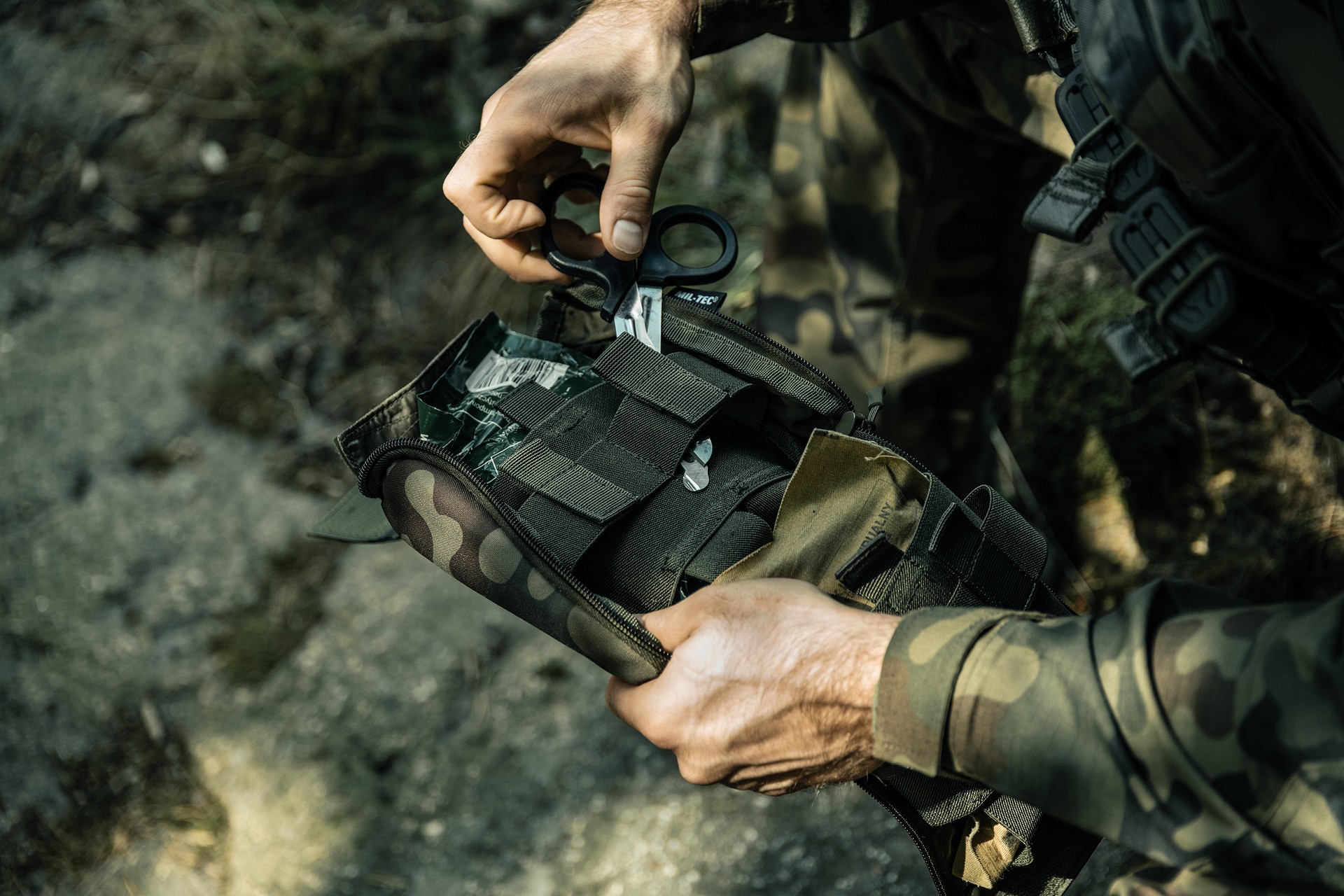 Lékárnička Mil-Tec IFAK Pouch Laser Cut - wz. 93 Pantera PL Woodland