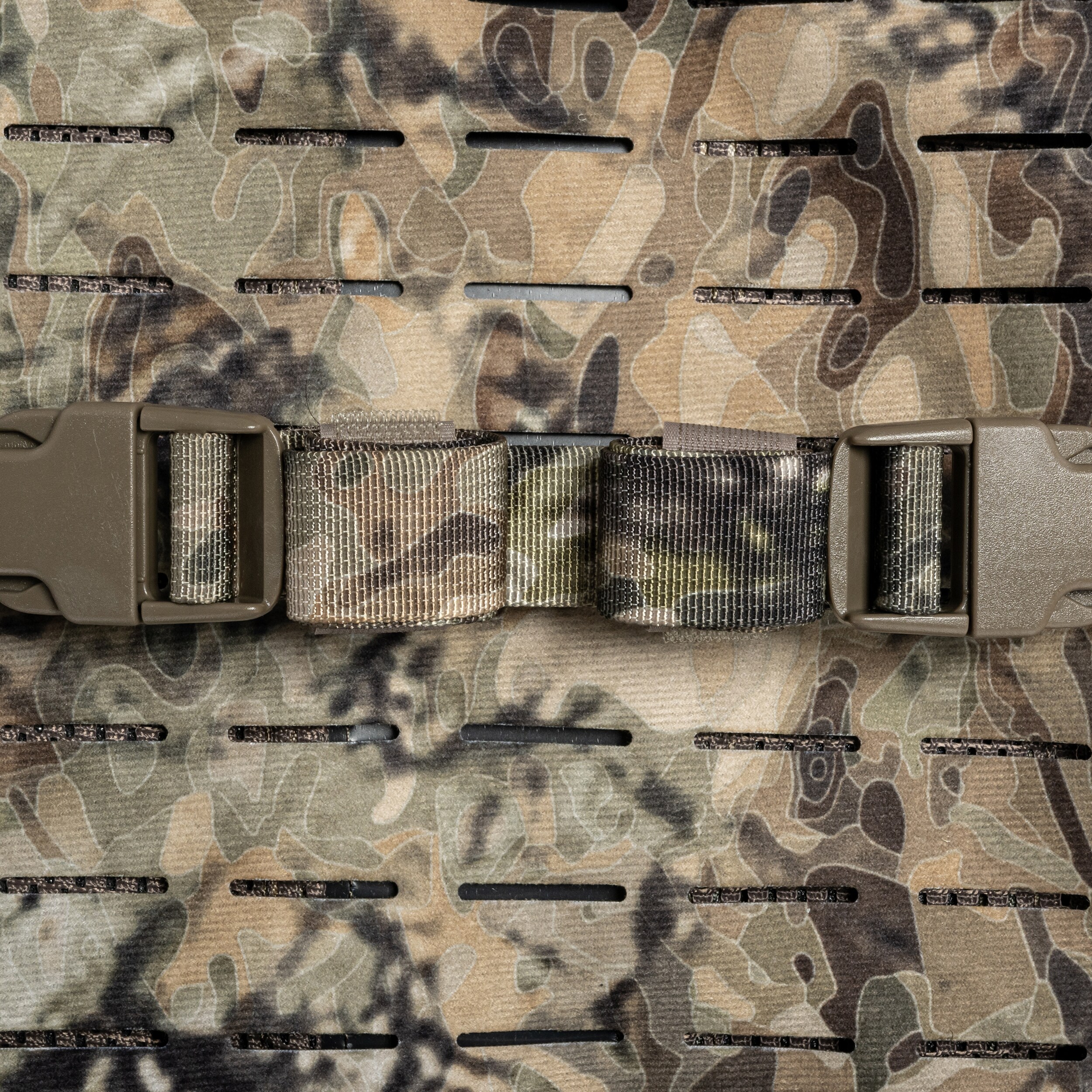 Rám pro batohy Eberlestock Mainframe Regular – Mirage