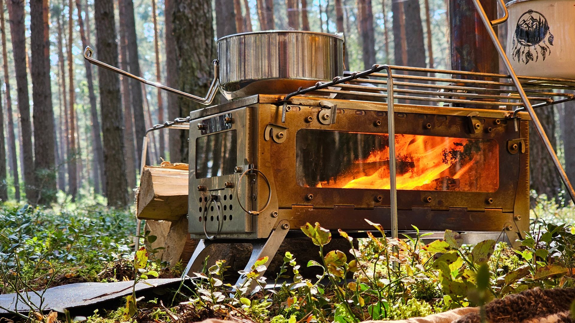 Polička pro kamna Bushmen Fastfold – velikost L