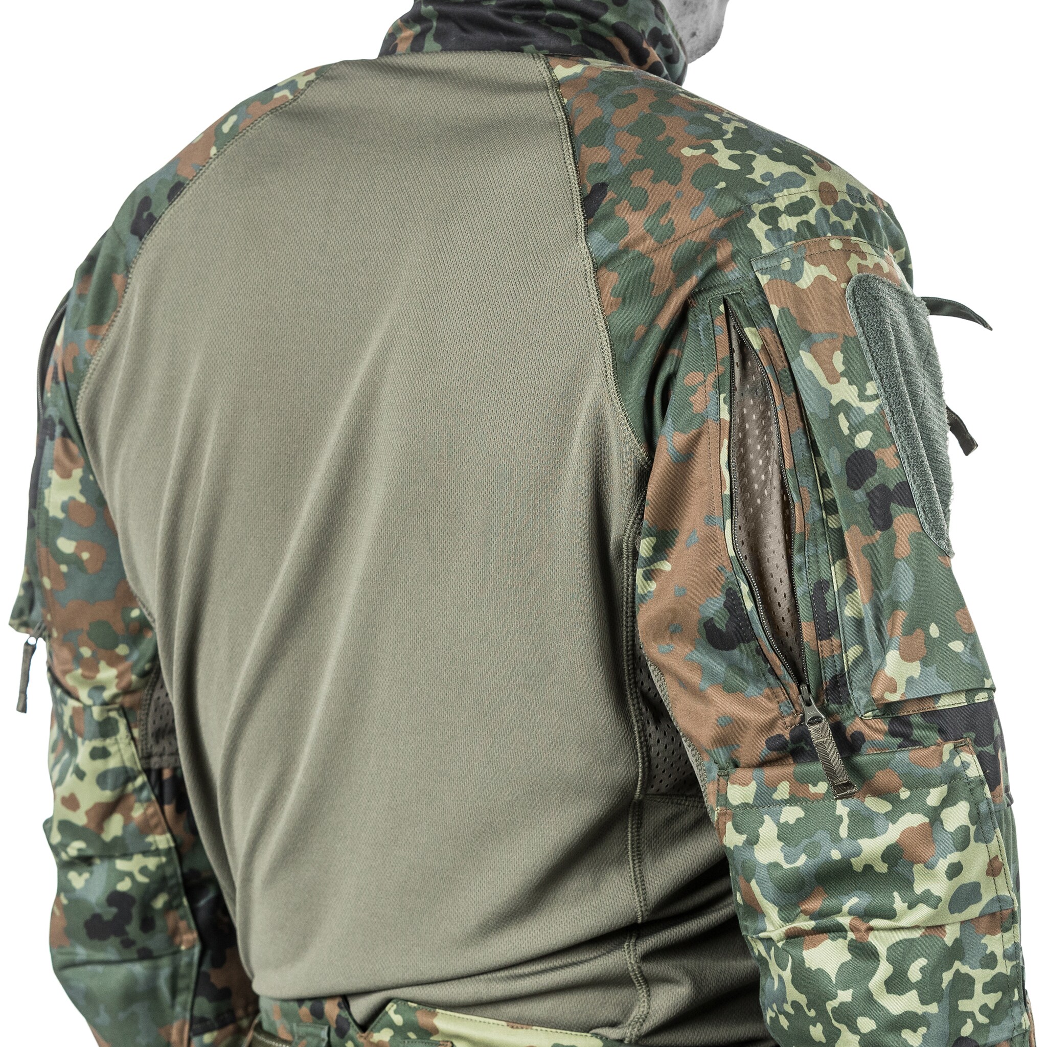 Mikina UF PRO Striker XT Gen.2 Combat Shirt - Flecktarn