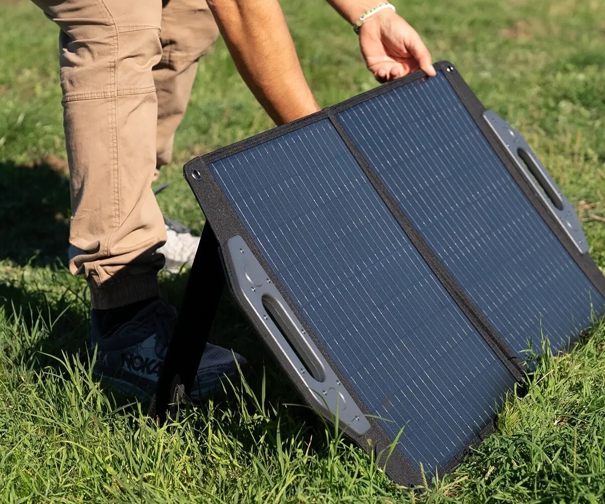Skládací fotovoltaický panel Xtorm 60 W