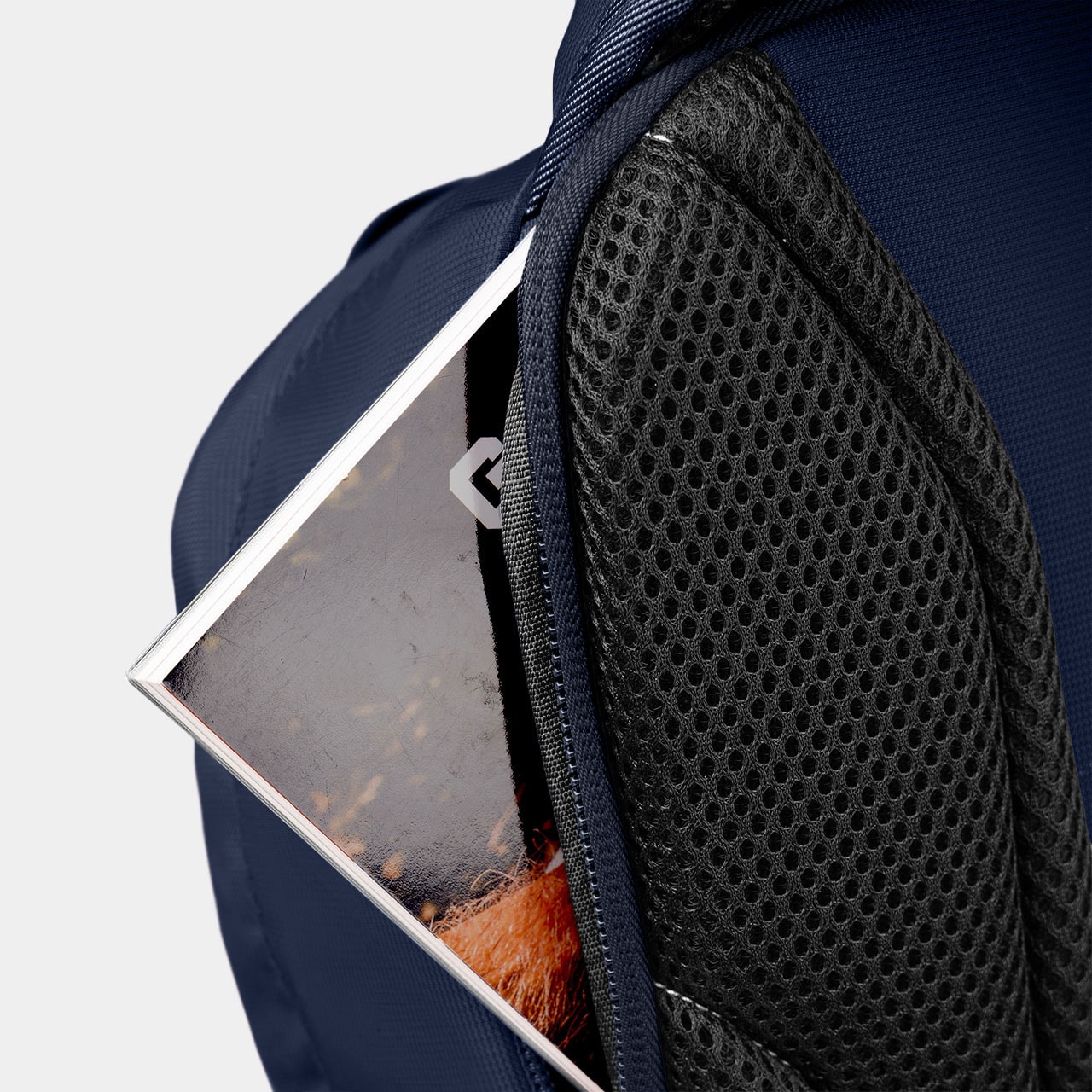 Batoh Alpinus Lecco 15 l – tmavě modrý
