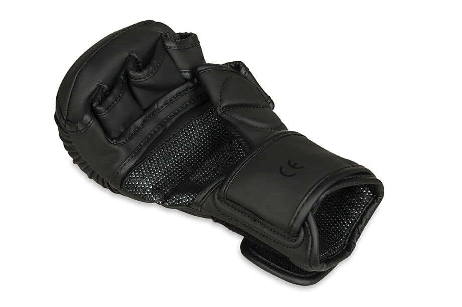 Rukavice na MMA DBX Bushido Valor Series Black Master E1V9 - černé