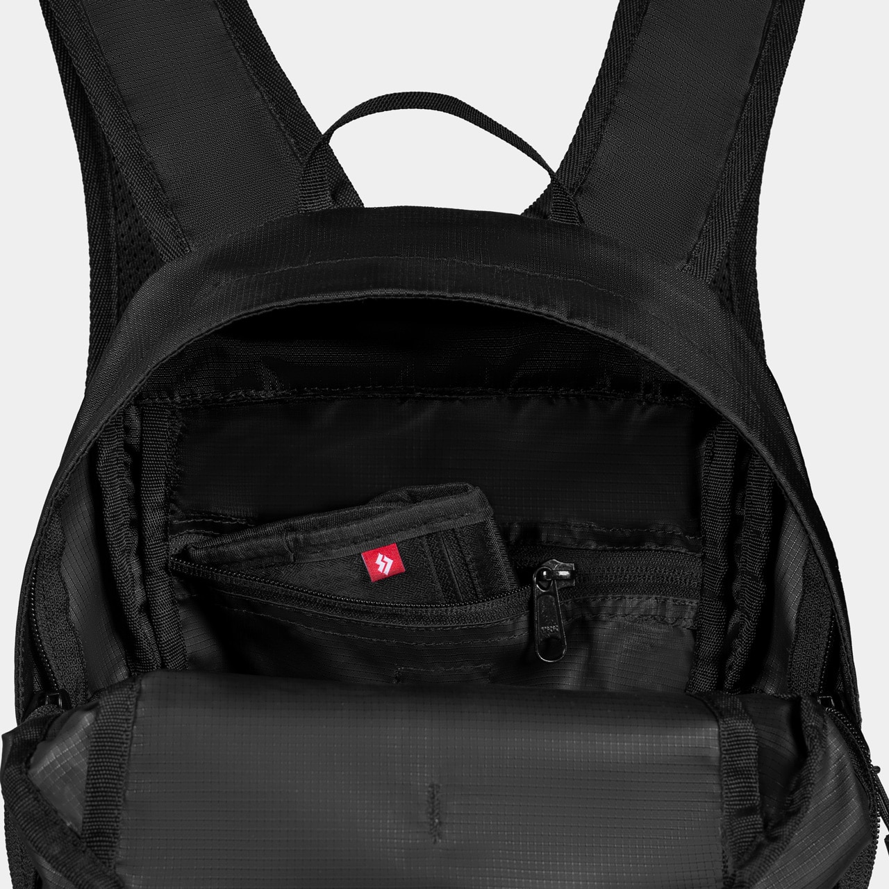 Batoh Alpinus Moturiki 15 l - Black