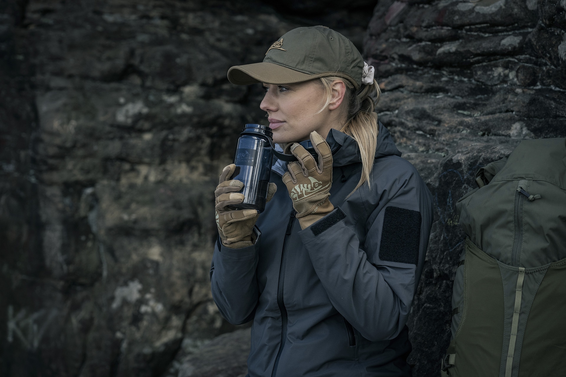 Cestovní láhev Helikon-Tex 550 ml - Smoked